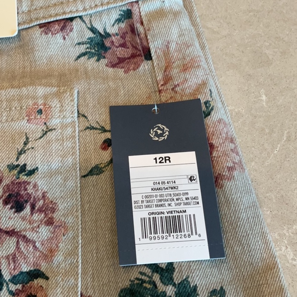 Universal Thread Jeans NWT - image 6